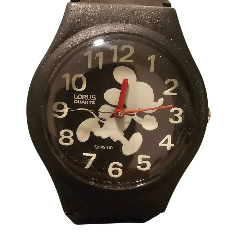 Vintage New Lorus Mickey Unlimited Disney Mickey Mouse watch